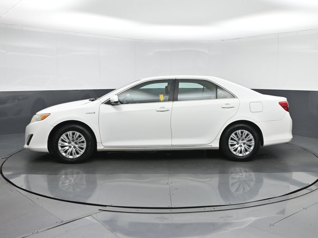 Used 2012 Toyota Camry LE FWD image 4