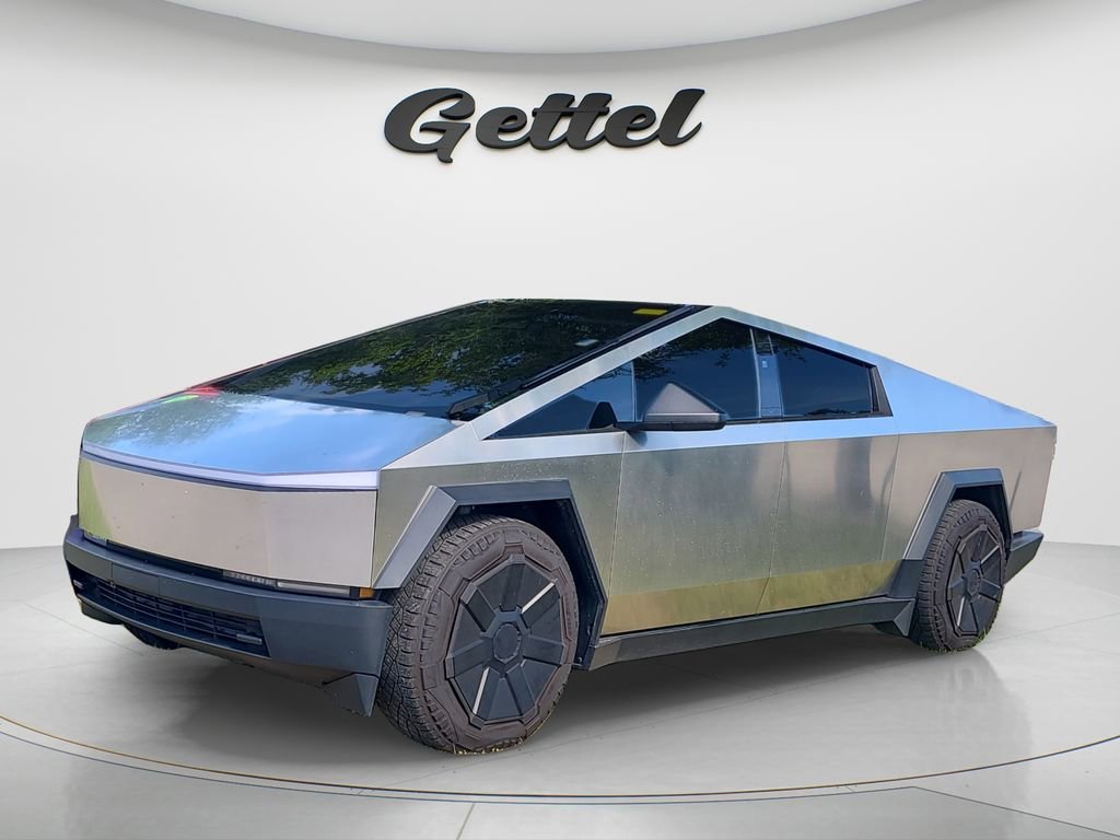 Used 2024 Tesla Cybertruck AWD Crew Cab image 9