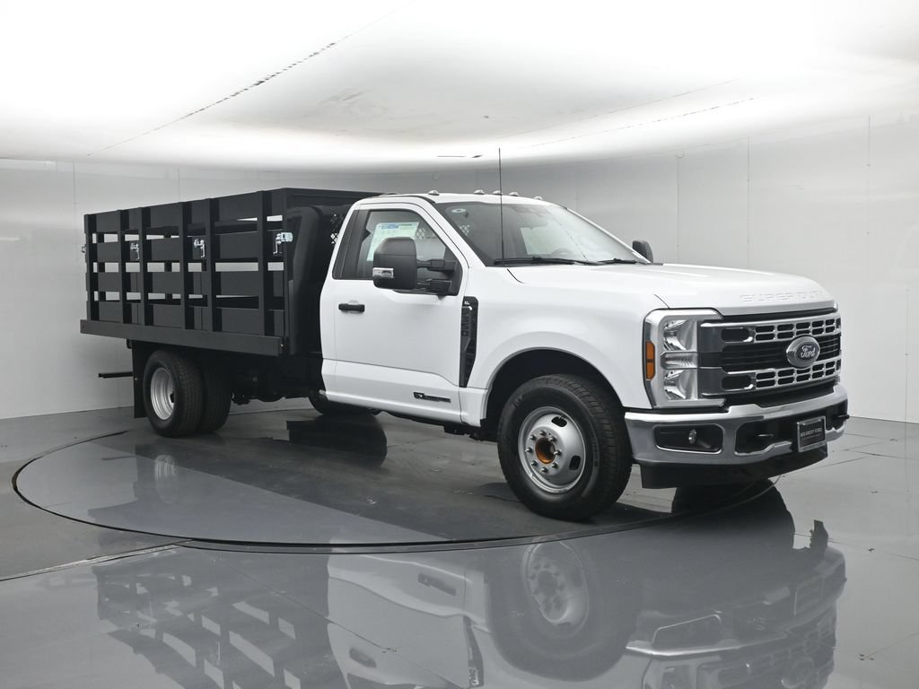 New 2026 Ford F350 XL w/ XL Chrome Package