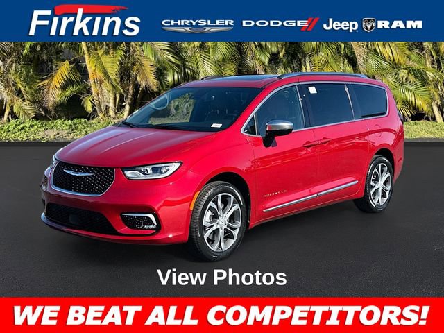 New 2026 Chrysler Pacifica Pinnacle w/ Trailer Tow Group image 1
