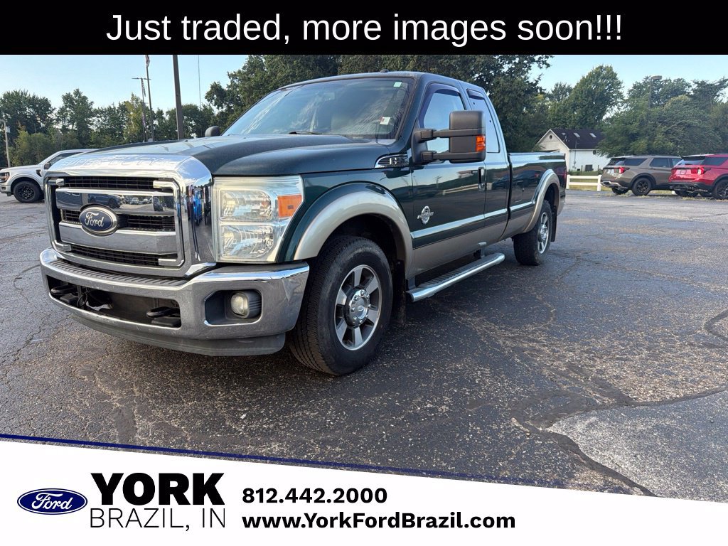 Used 2011 Ford F250 Lariat RWD image 1