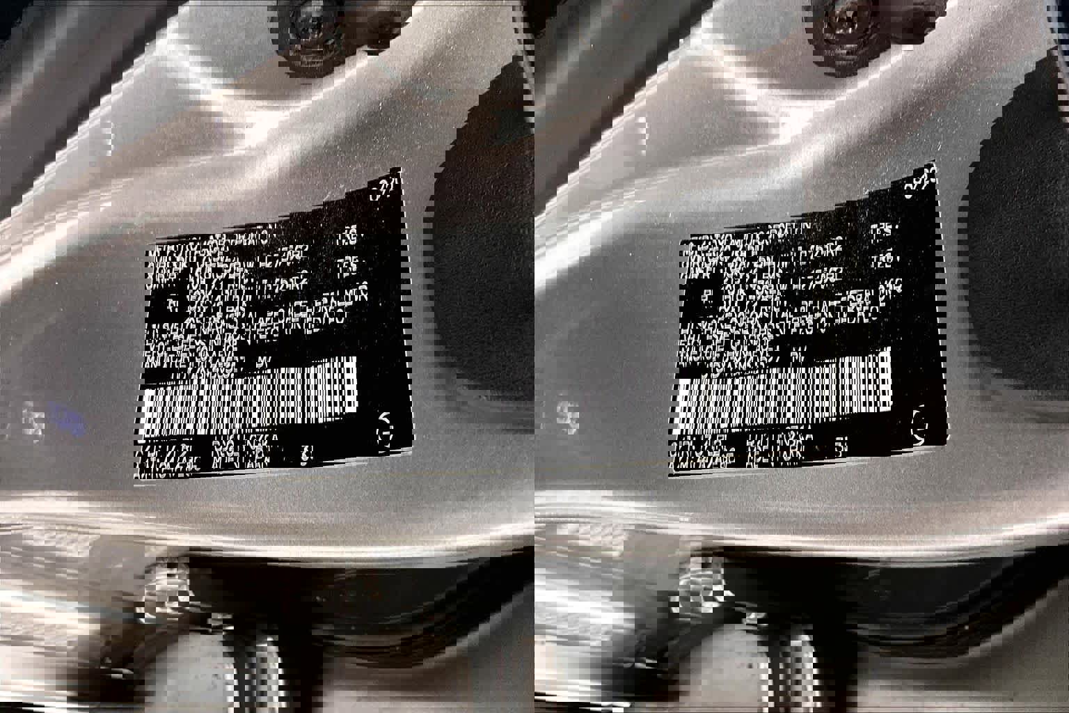 Used 2021 Lexus LX 570 4WD w/ 3rd Row & Luxury Pkg image 35