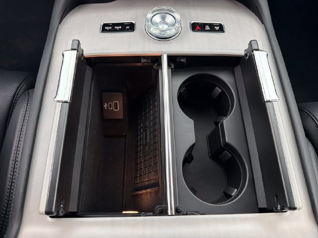 New 2026 Lincoln Navigator Reserve AWD/4WD image 33