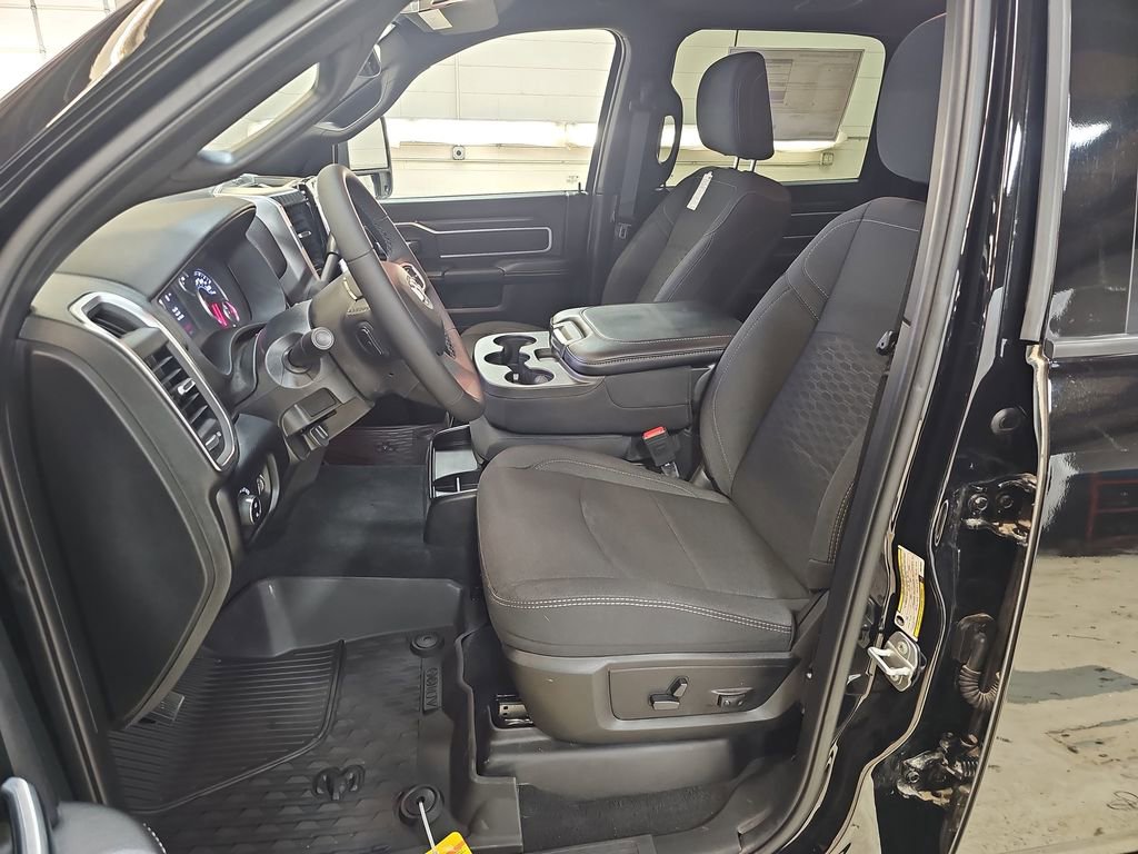 New 2025 RAM 2500 Big Horn image 9