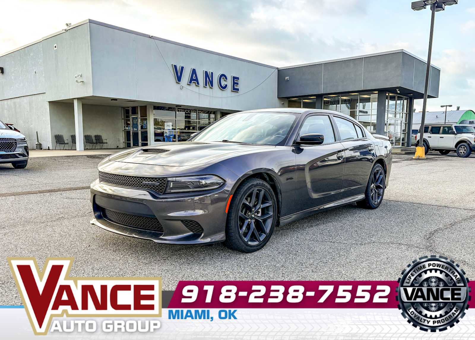 Used 2023 Dodge Charger R/T w/ Blacktop Package RWD image 3