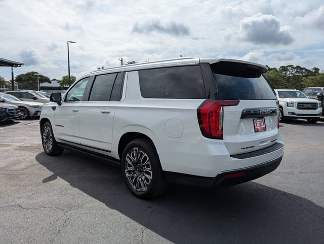 Used 2023 GMC Yukon XL Denali Ultimate AWD/4WD image 7