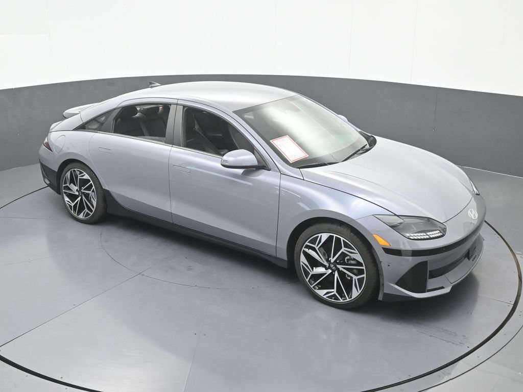 Used 2025 Hyundai Ioniq 6 SEL RWD image 51