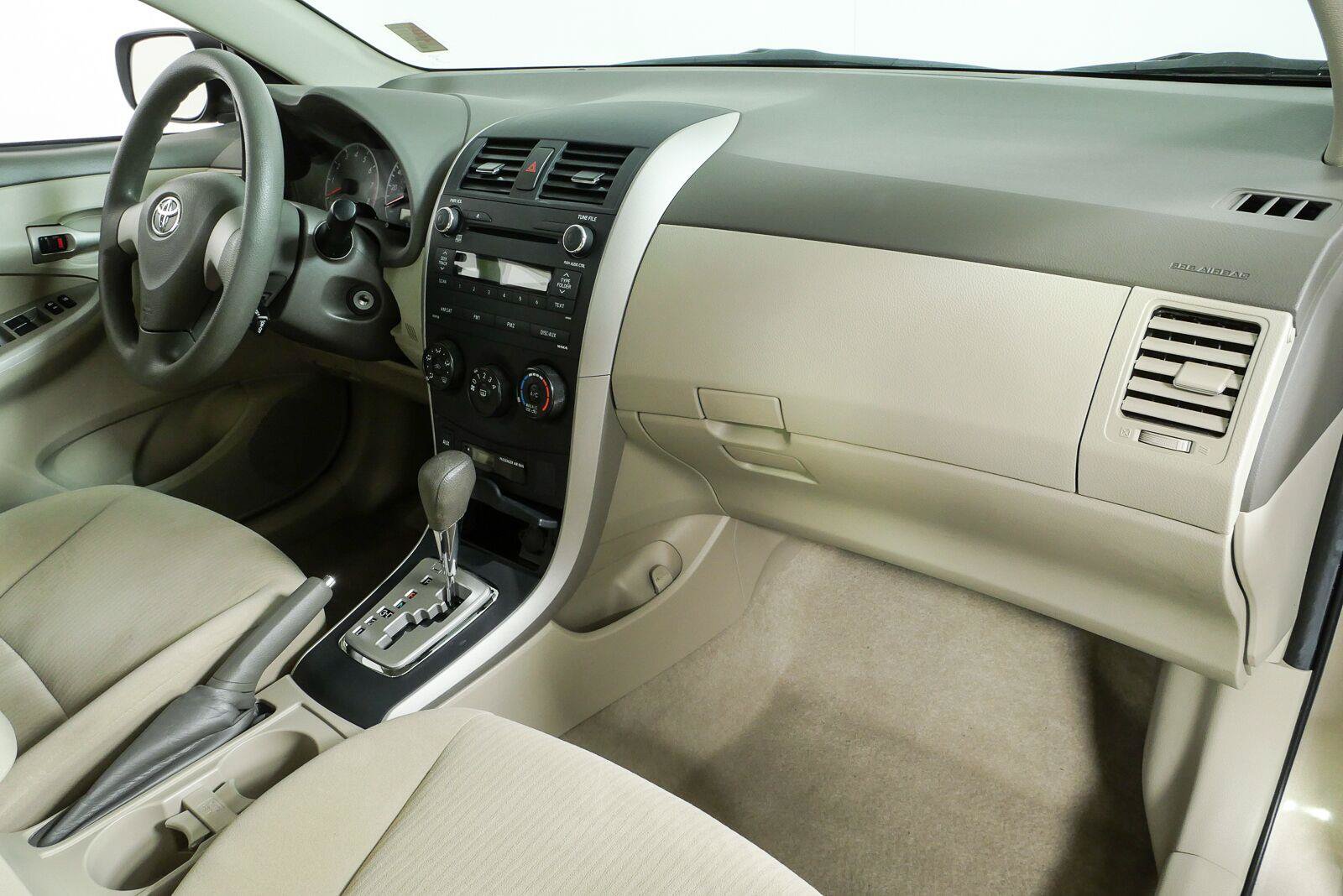 Used 2010 Toyota Corolla LE w/ LE EVP Pkg #1 FWD image 18