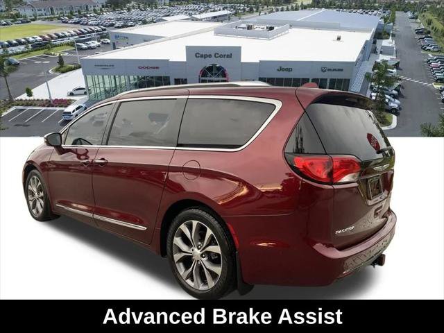 Certified 2020 Chrysler Pacifica Limited w/ Tire & Wheel Group FWD image 9