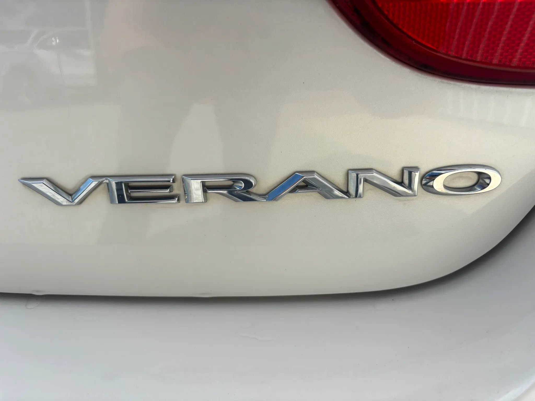 Used 2012 Buick Verano Leather FWD image 6