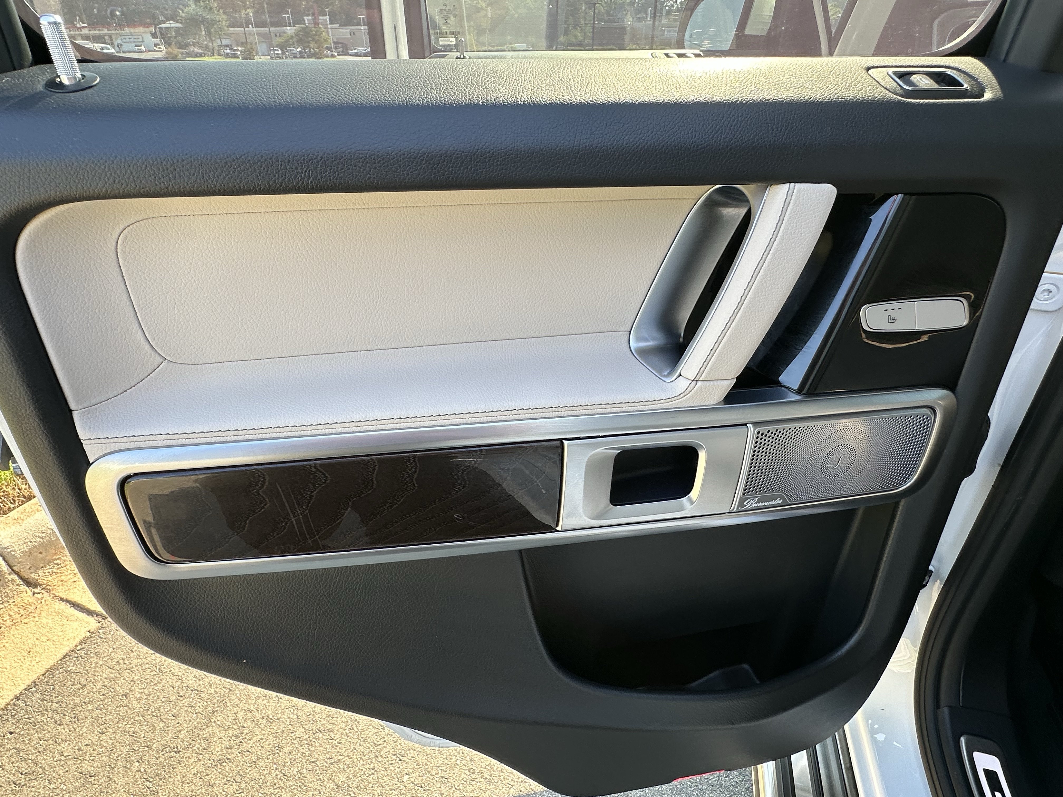 Used 2022 Mercedes-Benz G 550 image 25