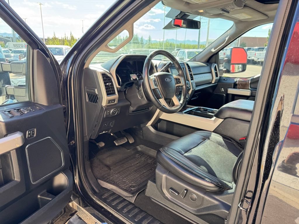 Used 2019 Ford F450 Lariat w/ Lariat Ultimate Package AWD/4WD image 26