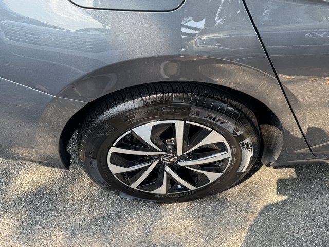 Used 2024 Volkswagen Jetta S FWD image 12