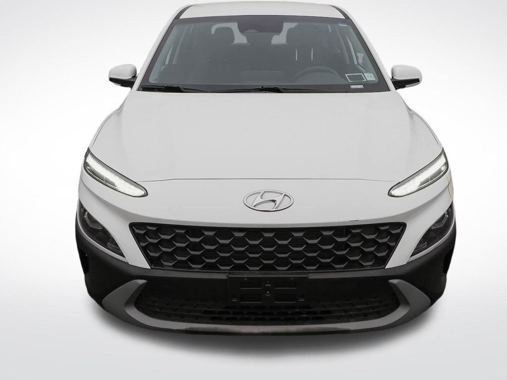 Used 2022 Hyundai Kona SE w/ Cargo Package AWD/4WD image 3