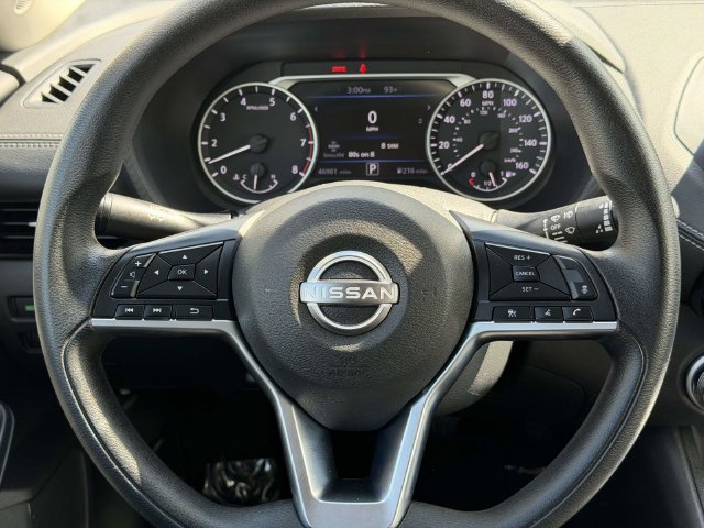 Used 2024 Nissan Sentra SV FWD image 19