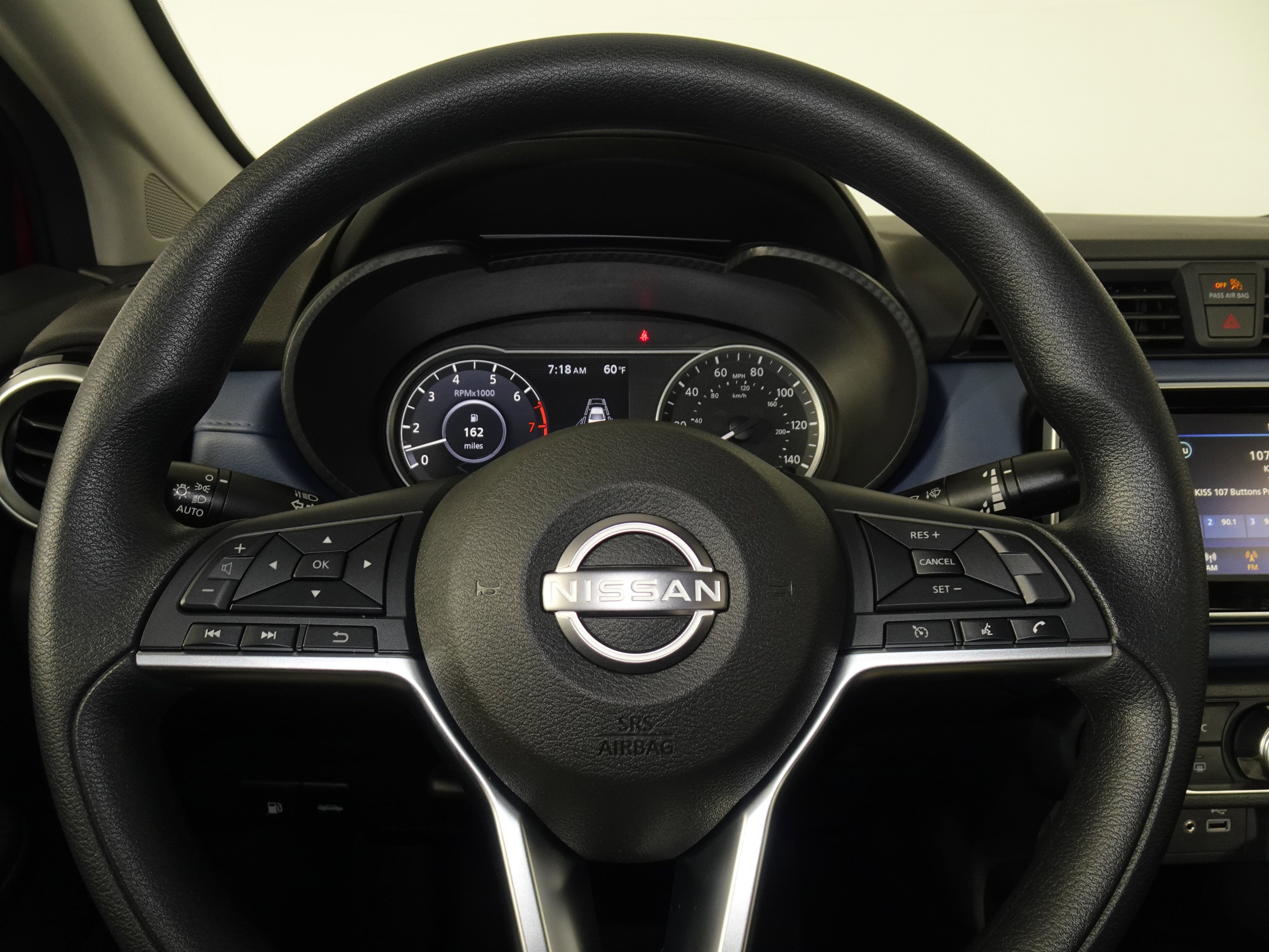 New 2025 Nissan Versa SV w/ Trunk Package image 20