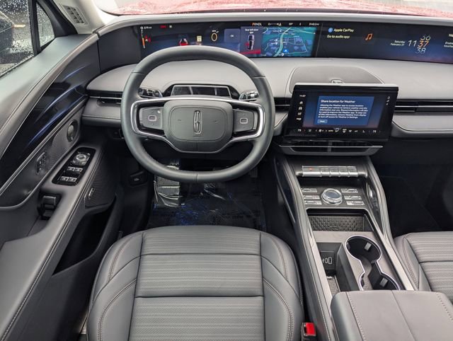 New 2026 Lincoln Nautilus Reserve image 13