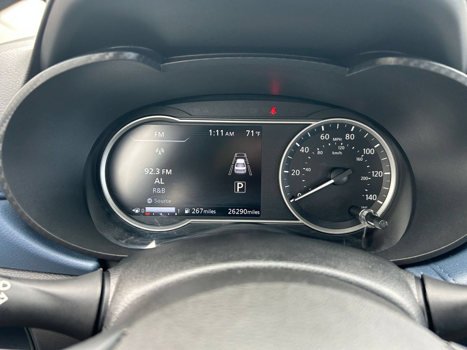 Used 2025 Nissan Versa SV FWD image 60
