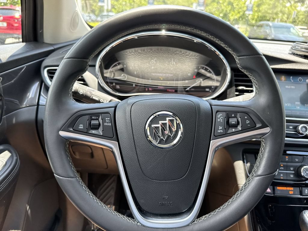 Used 2021 Buick Encore Preferred w/ Safety Package FWD image 48