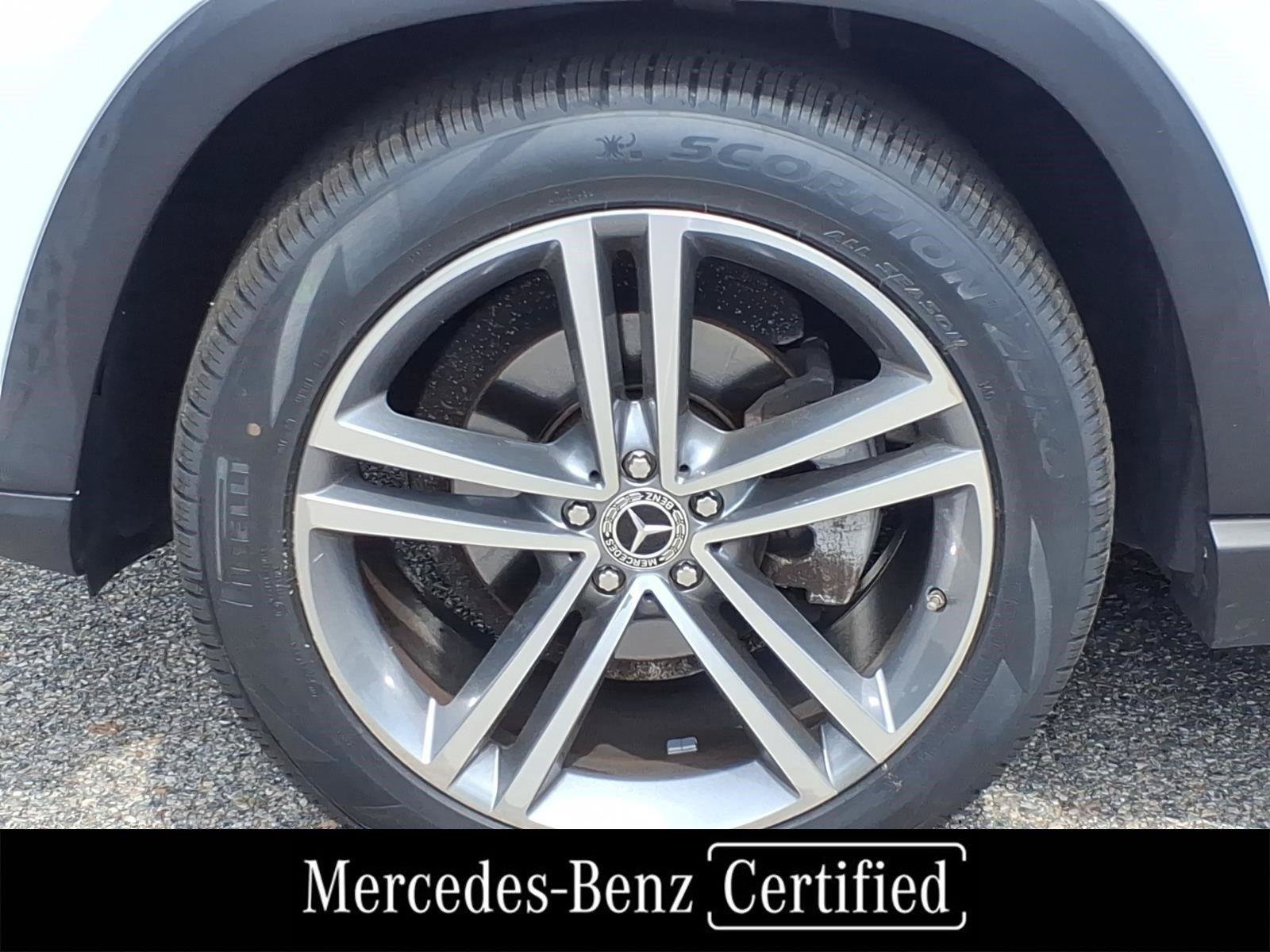 Used 2022 Mercedes-Benz GLE 350 4MATIC image 4