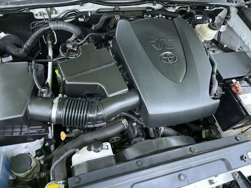 Used 2017 Toyota Tacoma SR5 image 30