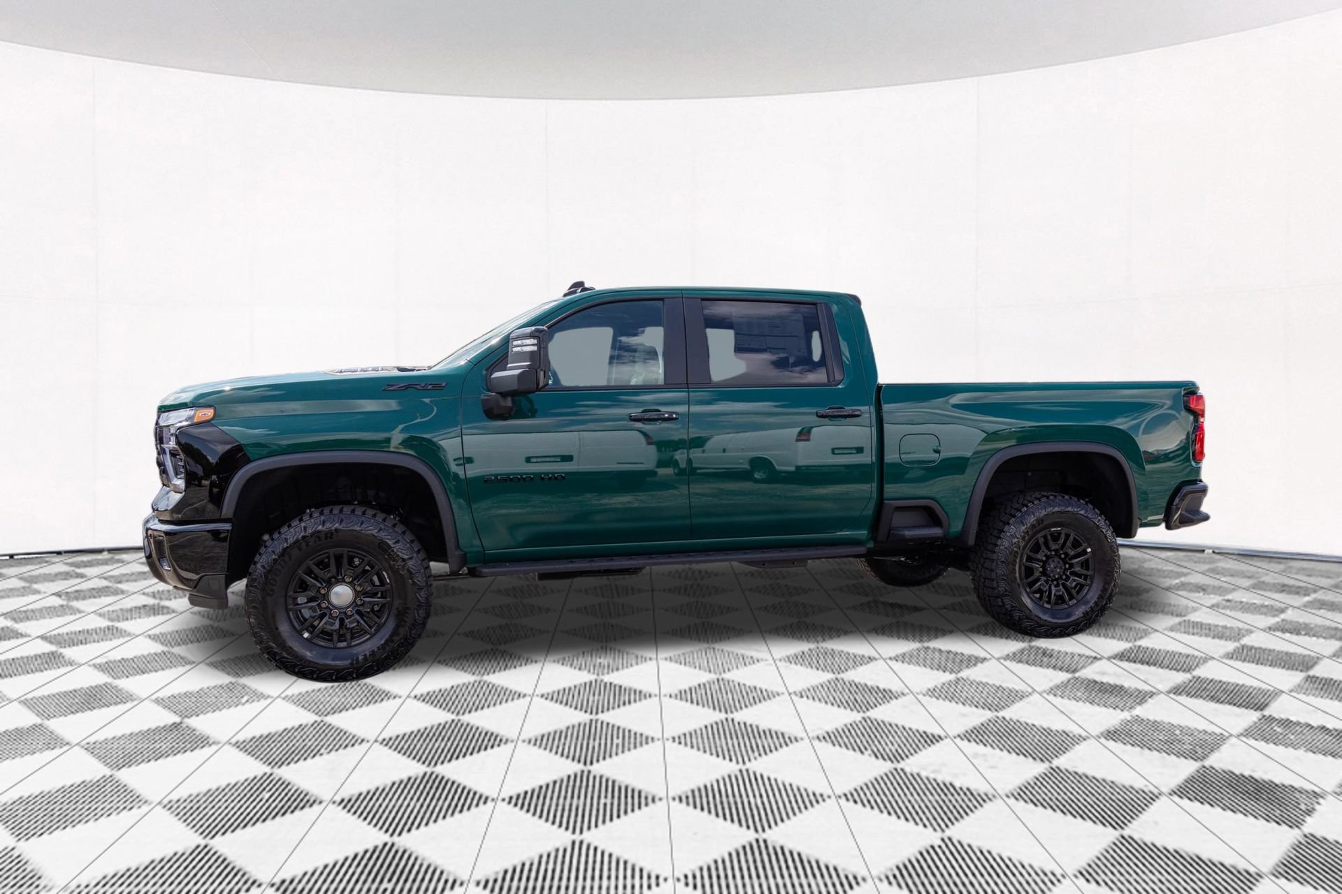 New 2026 Chevrolet Silverado 2500 ZR2 w/ LPO, Dark Essentials Package AWD/4WD image 14