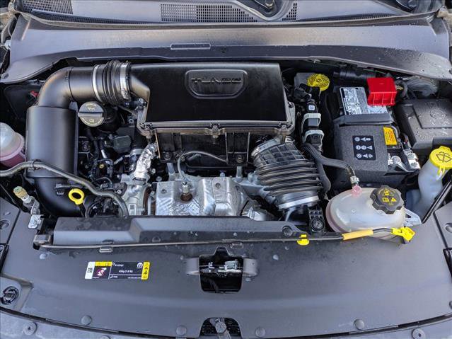 Used 2025 Jeep Compass Sport w/ Mopar Graphics Package image 19