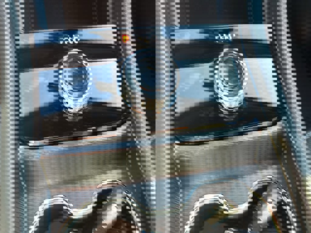 New 2025 Jeep Grand Cherokee Altitude image 19