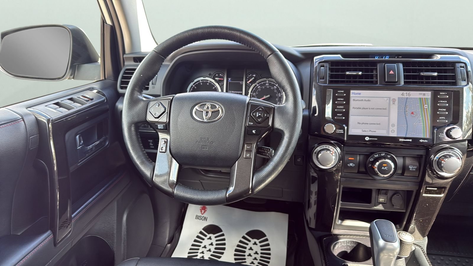 Used 2023 Toyota 4Runner TRD Off-Road Premium w/ Off Road Premium Plus Package AWD/4WD image 12