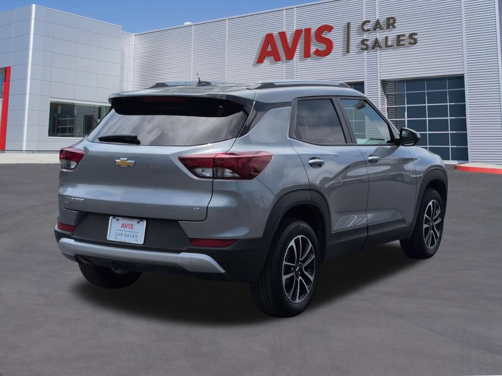 Used 2025 Chevrolet TrailBlazer LT AWD/4WD image 6