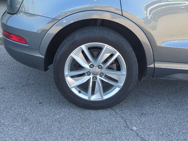 Used 2017 Audi Q3 2.0T Premium w/ Convenience Package FWD image 33