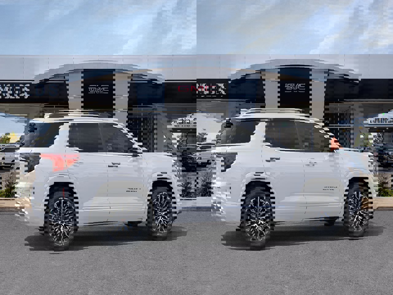 New 2026 GMC Terrain Denali image 5