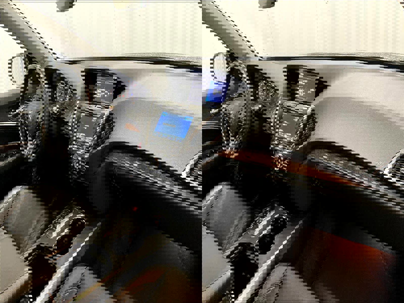 Used 2018 Acura MDX SH-AWD image 14