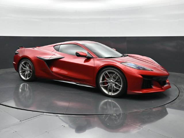 Used 2025 Chevrolet Corvette Z06 w/ Battery Protection Package RWD image 3