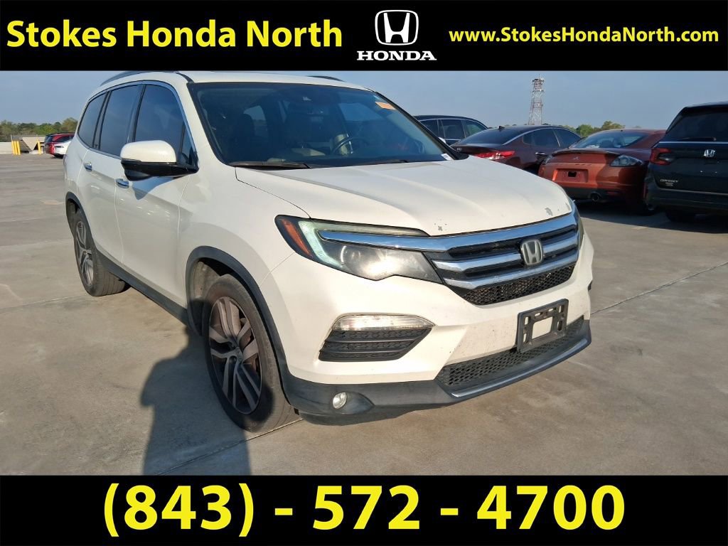 Used 2017 Honda Pilot Touring image 4