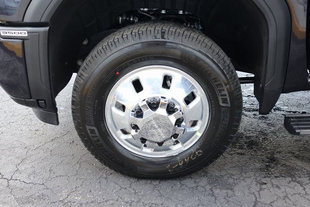 New 2026 GMC Sierra 3500 Denali Ultimate image 7