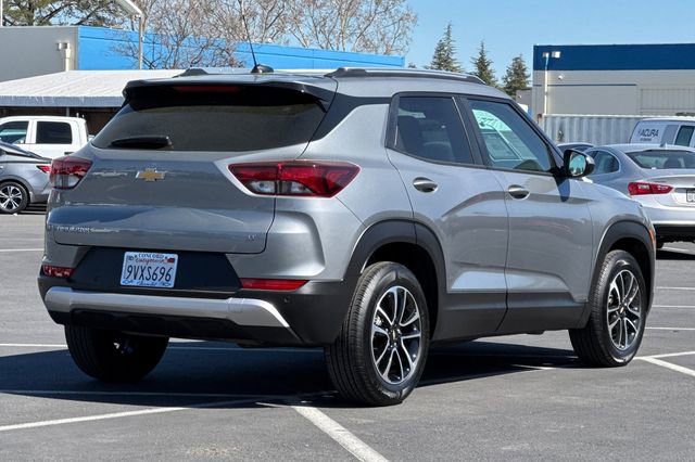 Used 2026 Chevrolet TrailBlazer LT w/ Convenience Package image 4