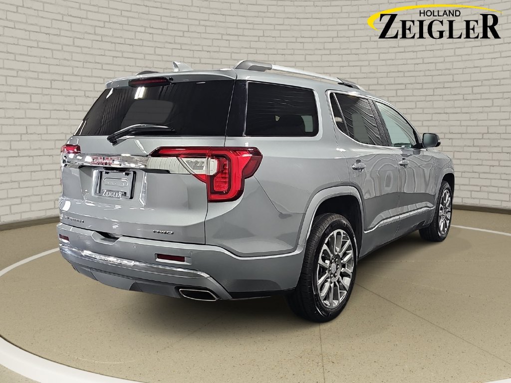 Used 2023 GMC Acadia Denali w/ Denali Ultimate Package AWD/4WD image 5