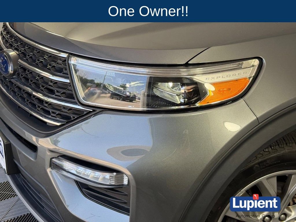 Used 2023 Ford Explorer XLT w/ Equipment Group 202A AWD/4WD image 32