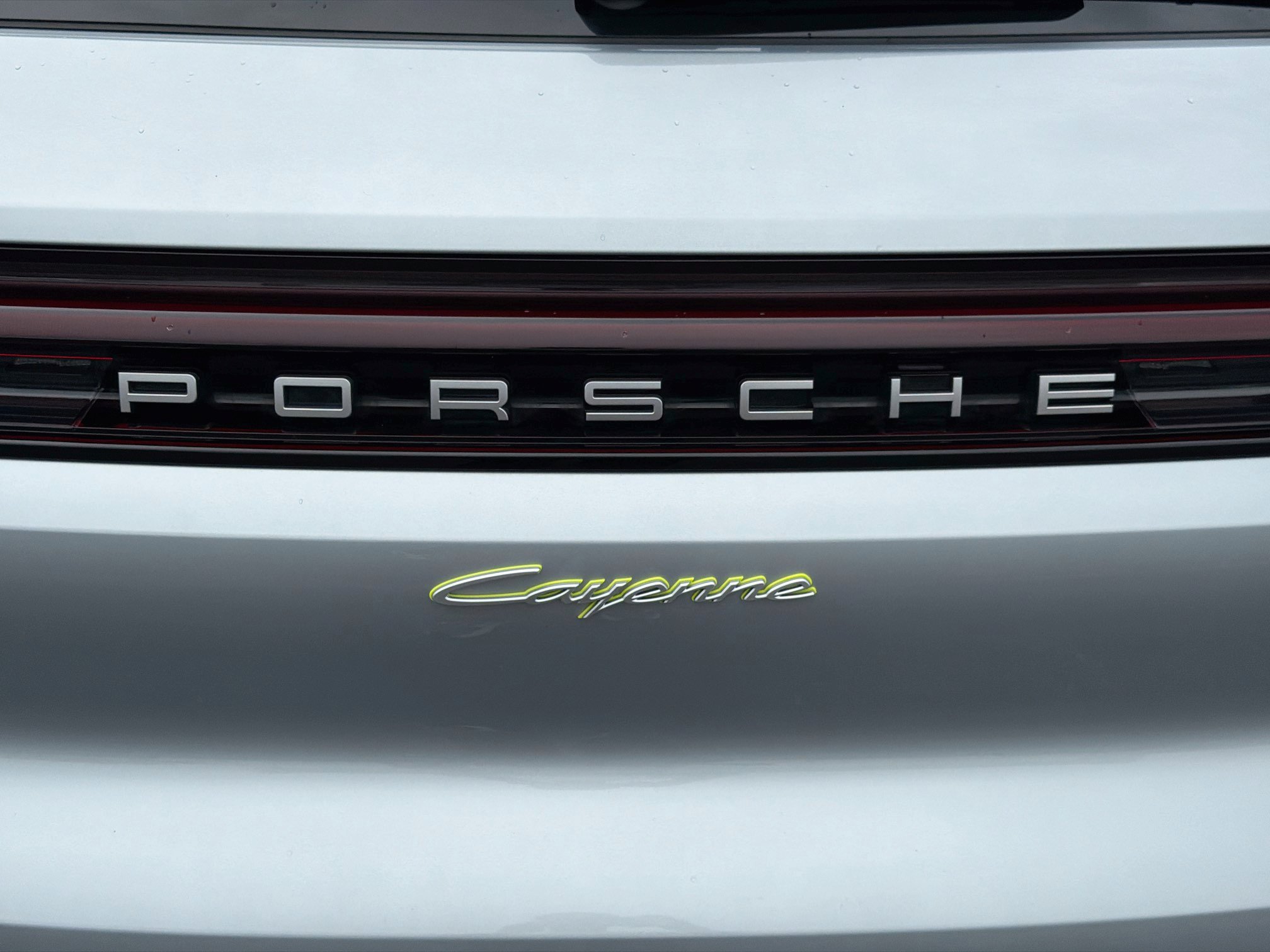 Used 2026 Porsche Cayenne E-Hybrid AWD/4WD image 11