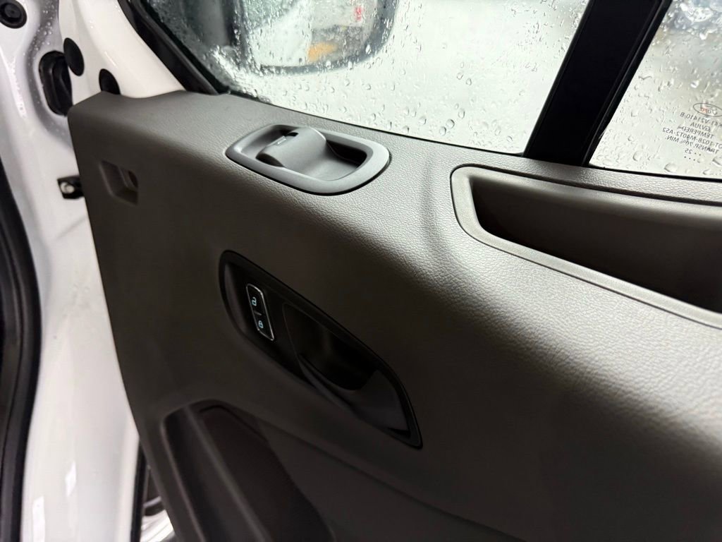 New 2025 Ford Transit 250 148 Medium Roof w/ Load Area Protection Package image 23