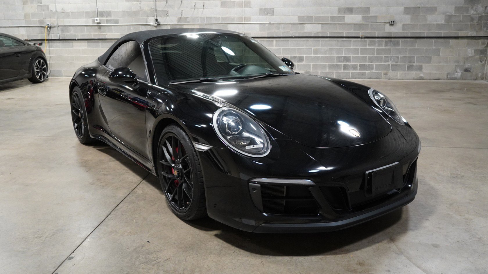 Used 2019 Porsche 911 Carrera 4 GTS image 2