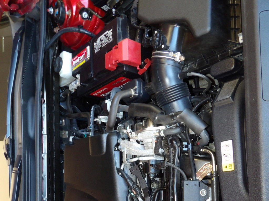 Used 2019 Toyota Camry XSE image 11