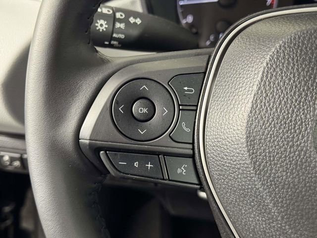Used 2025 Toyota Corolla SE w/ Convenience Package image 22