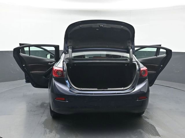 Used 2018 MAZDA MAZDA3 Touring image 49