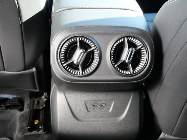Used 2024 Chevrolet Blazer EV LT AWD/4WD image 14