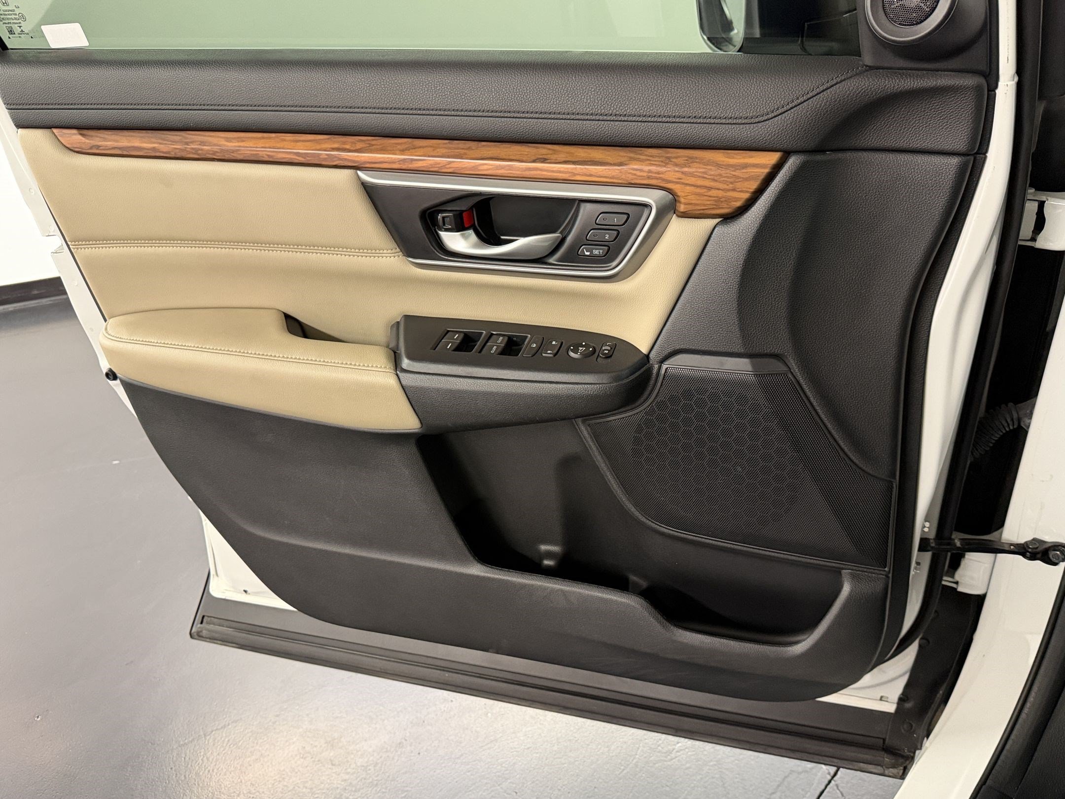 Used 2019 Honda CR-V EX-L image 13