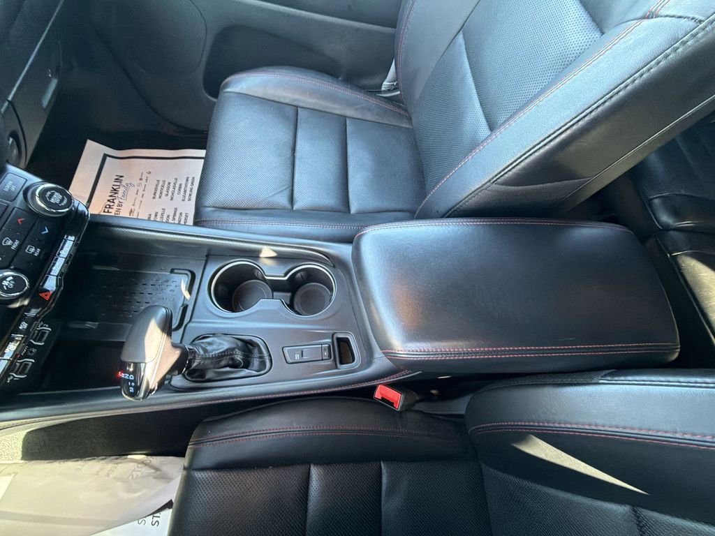 Used 2025 Dodge Durango R/T image 27