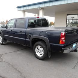 Used 2005 Chevrolet Silverado 1500 LT AWD/4WD image 3