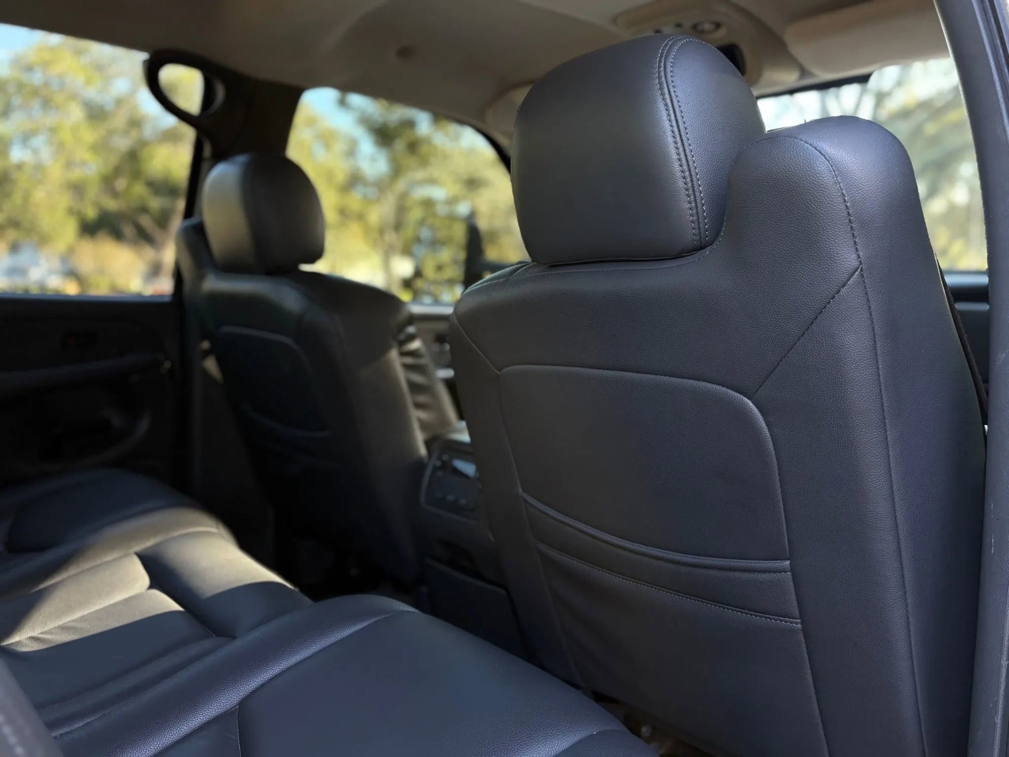 Used 2003 Chevrolet Silverado 3500 LT w/ Skid Plate Package image 33